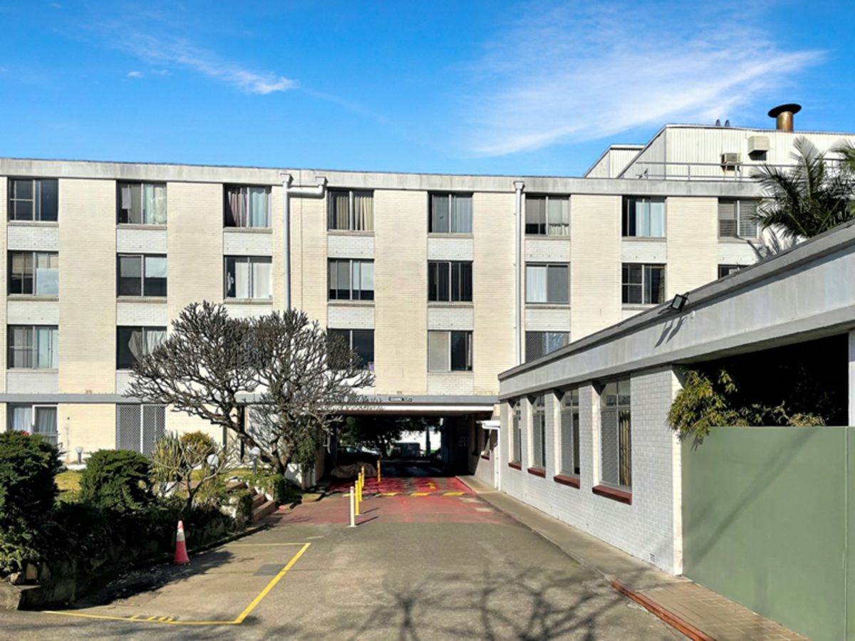 323/95 Station Road, Auburn - image 1
