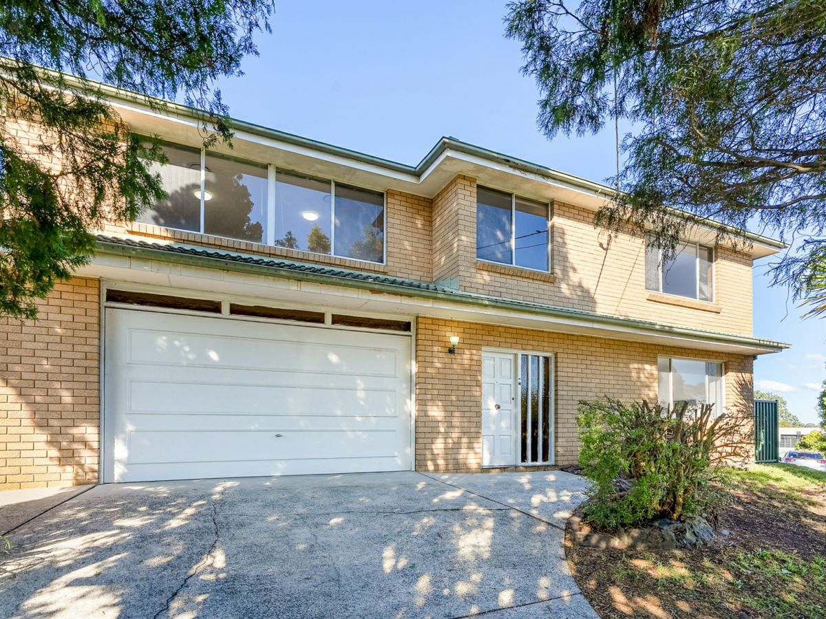 5 Swan Street, Gladesville - image 1
