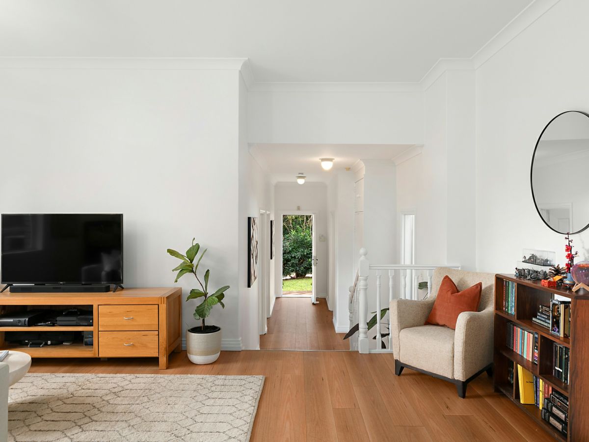 3/9 Robinson Street, Ryde - image 3