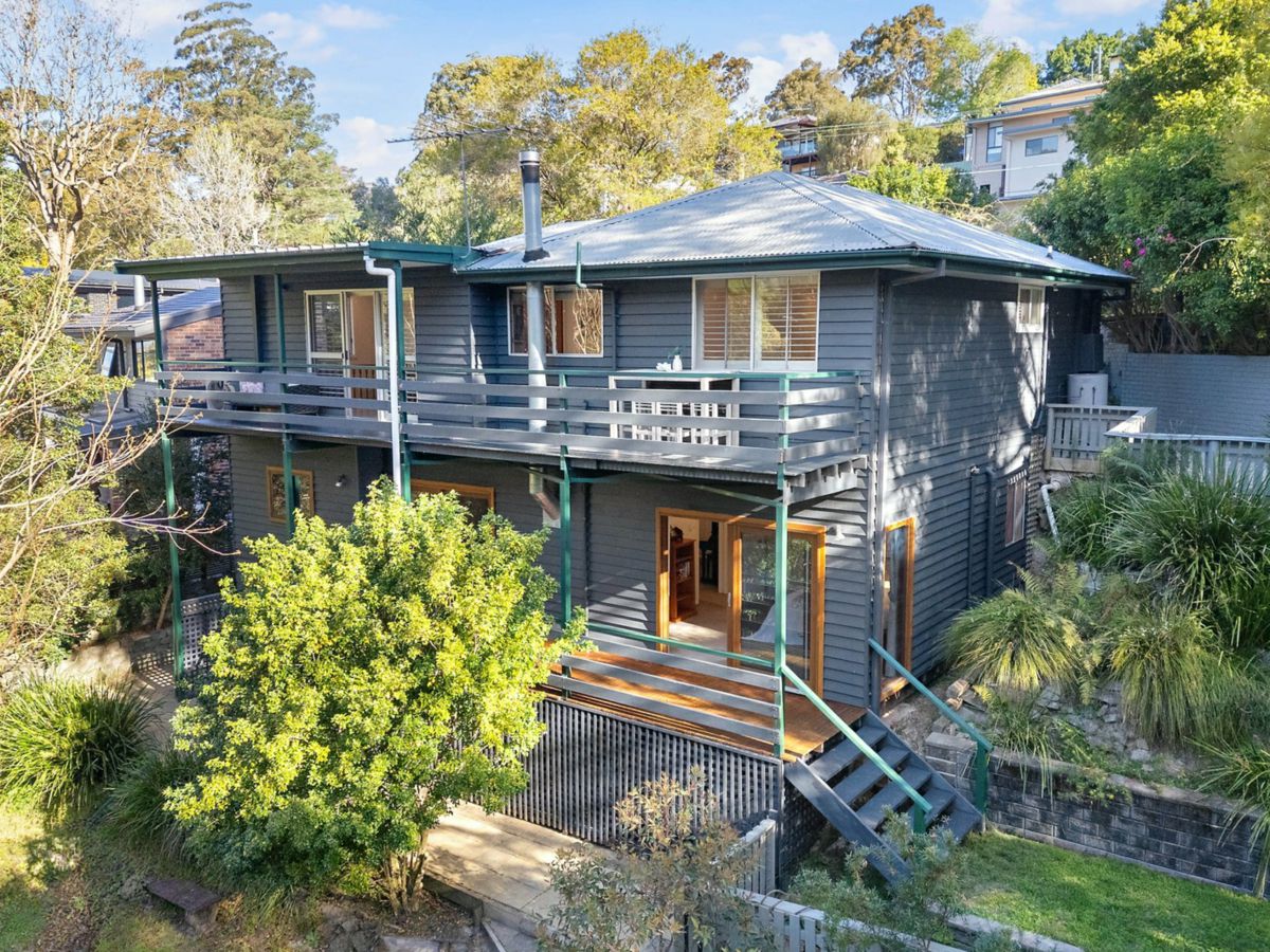 19 Bronhill Avenue, East Ryde - image 1