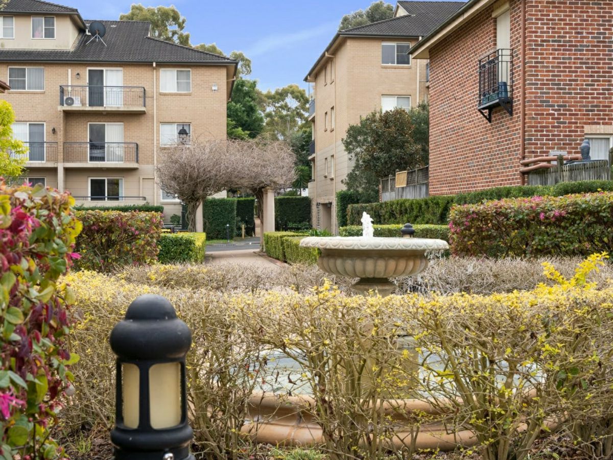 201/4 Wentworth Drive, Liberty Grove - image 1