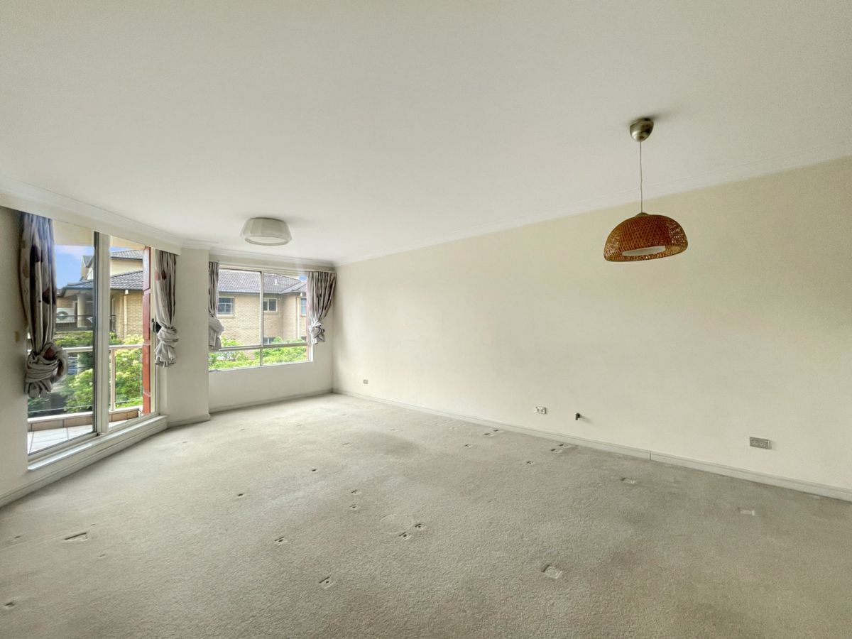 201/4 Wentworth Drive, Liberty Grove - image 3