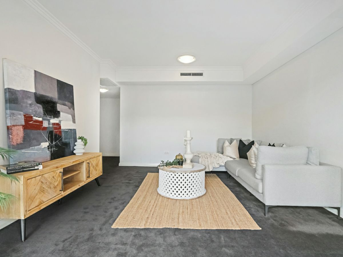 7/43 Blaxland Road, Ryde - image 3