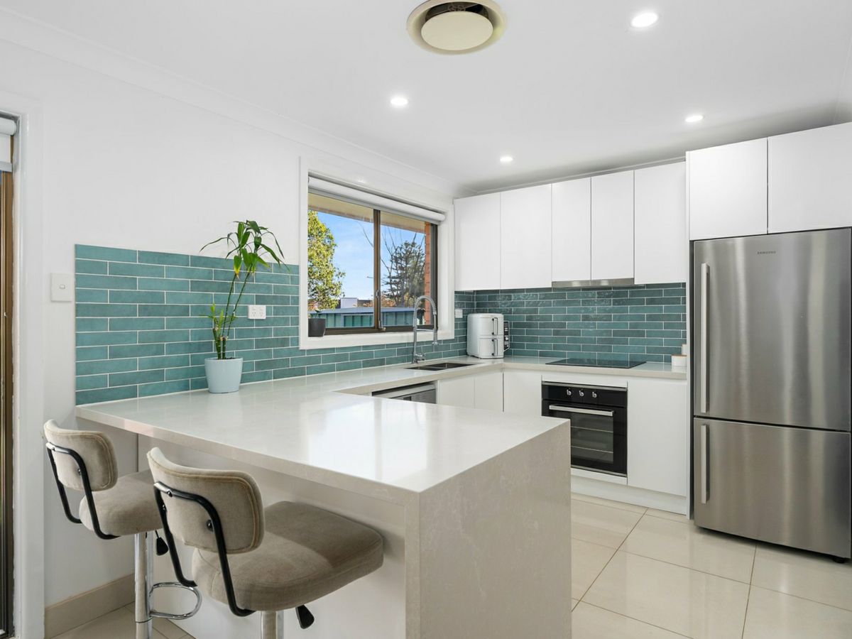 2/7A Blakeford Avenue, Ermington - image 3