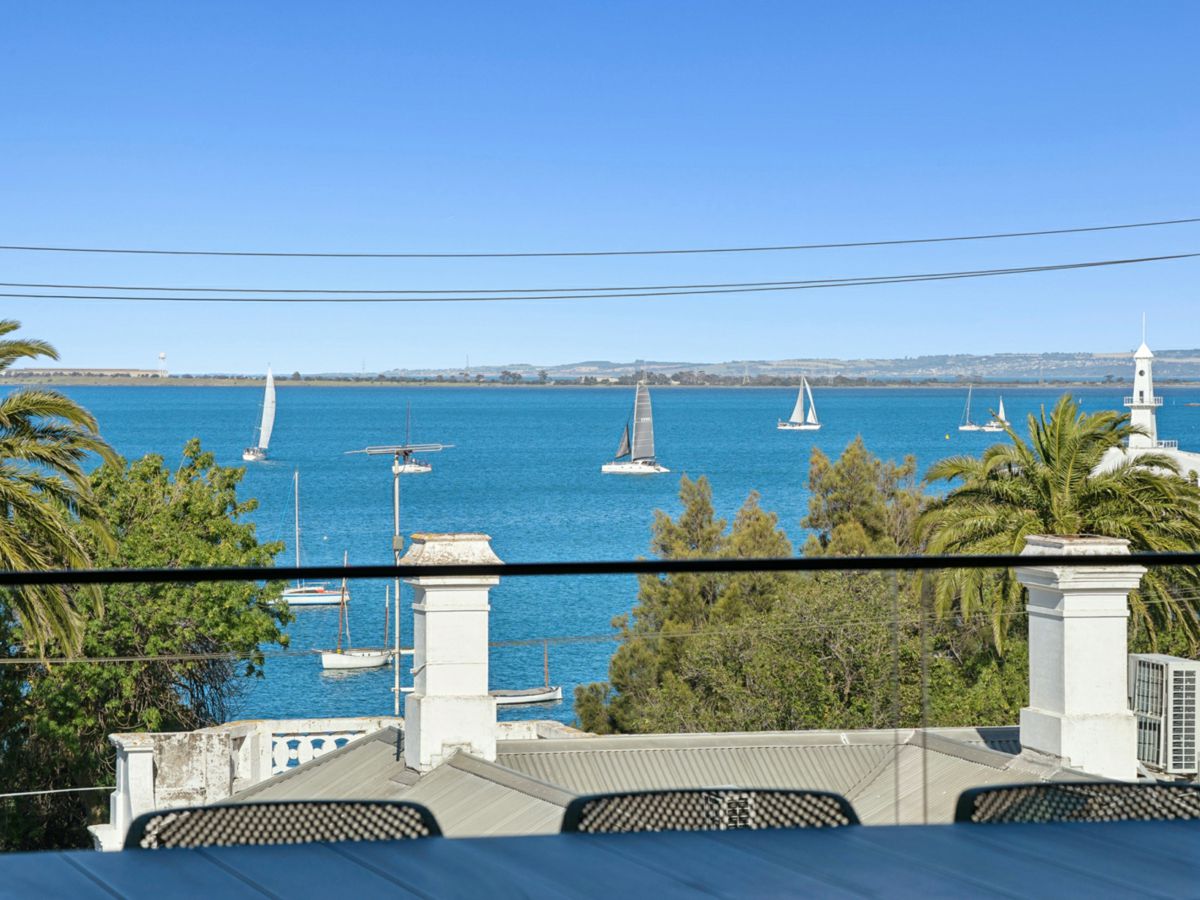 6 Adie Lane, Geelong - image 1