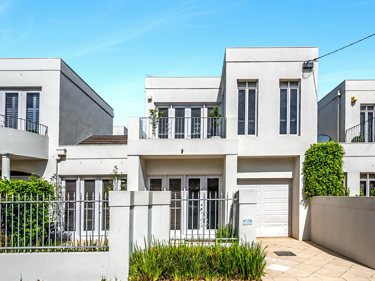 2/13 Swanston Street, Geelong - image 1