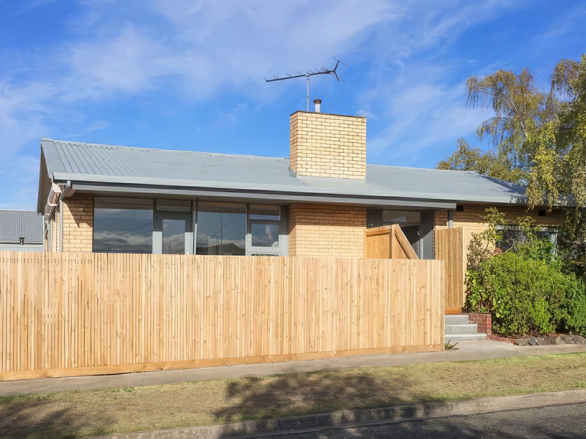 16 Allambie Street, Leopold - image 1