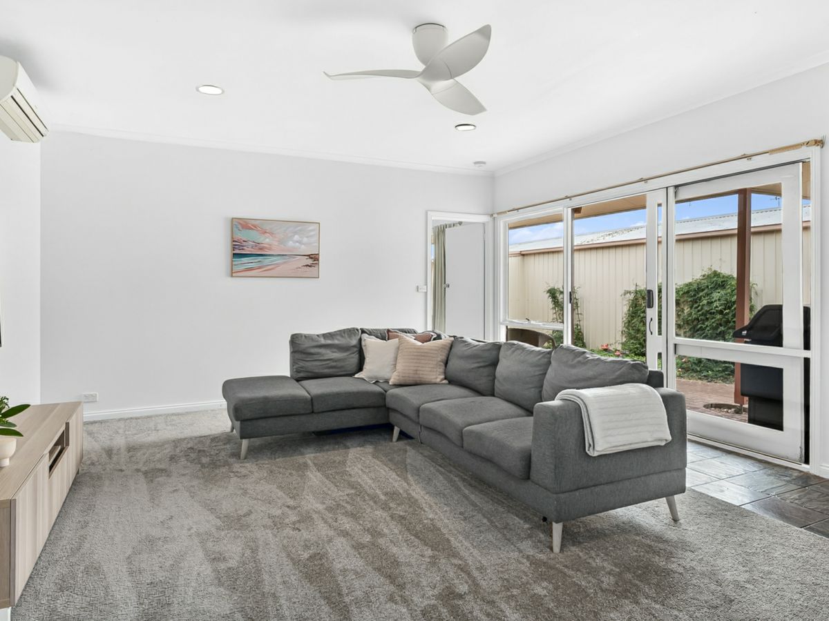 94 Francis Street, Belmont - image 3