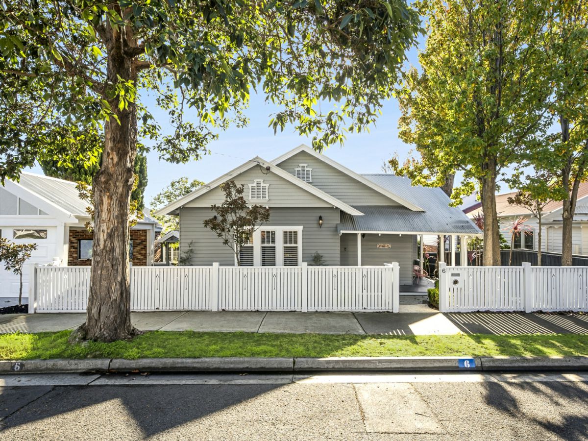 6 Upper Skene Street, Newtown - image 1
