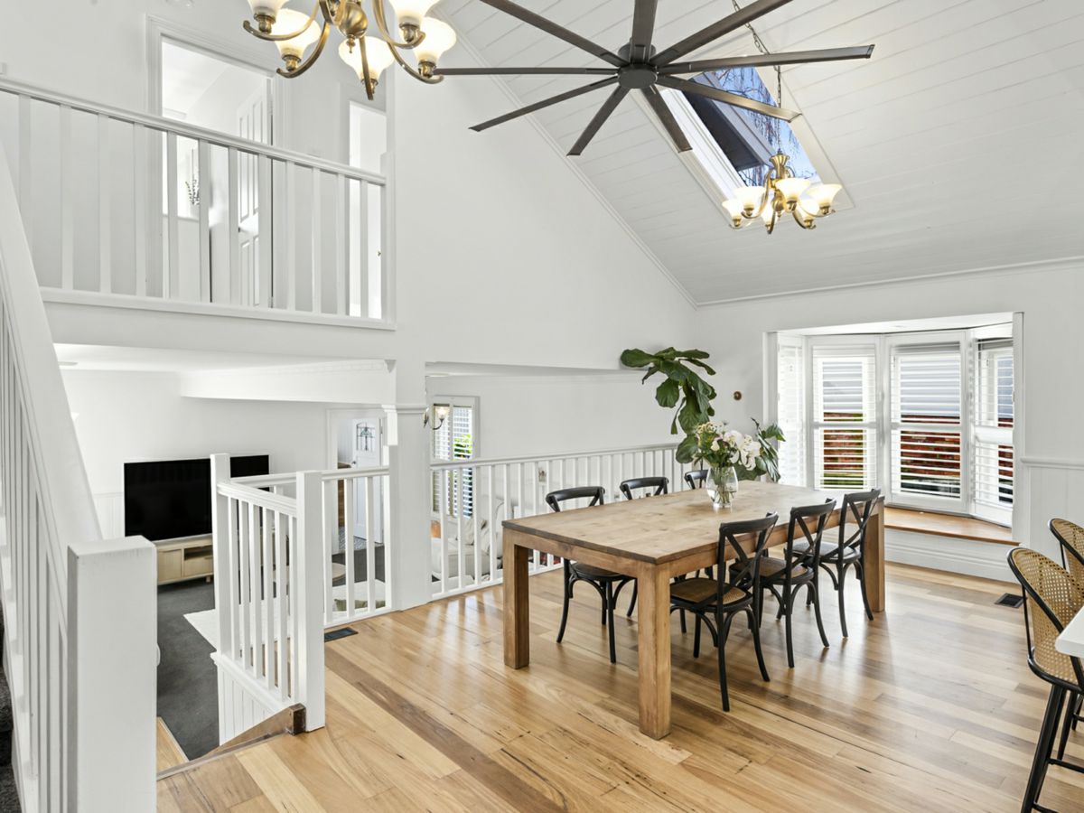 6 Upper Skene Street, Newtown - image 2