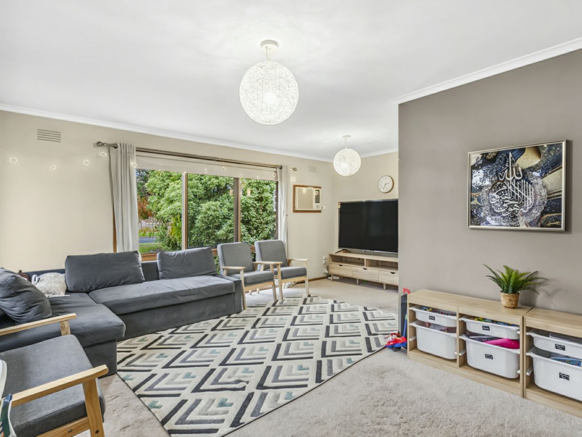 5 Caithness Crescent, Corio - image 3
