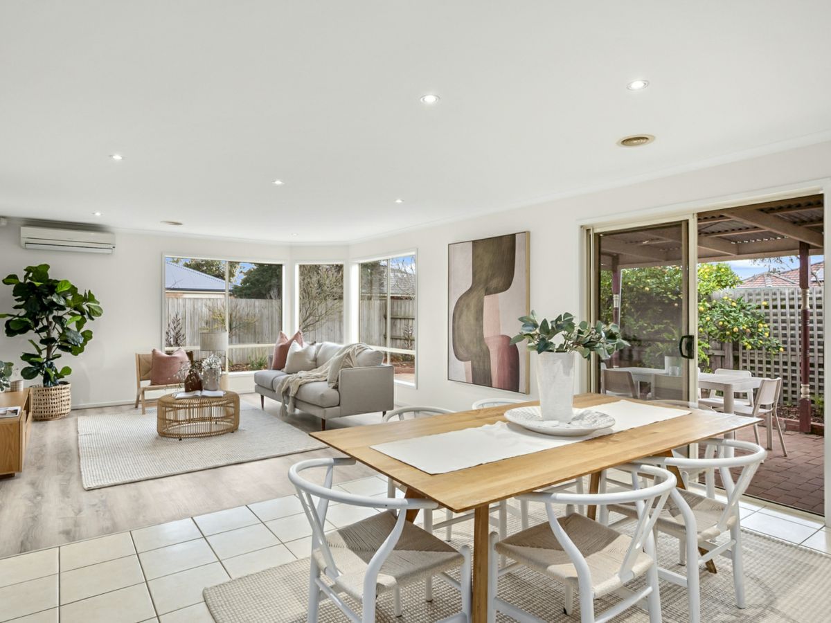 9-10 Barry Court, Grovedale - image 3