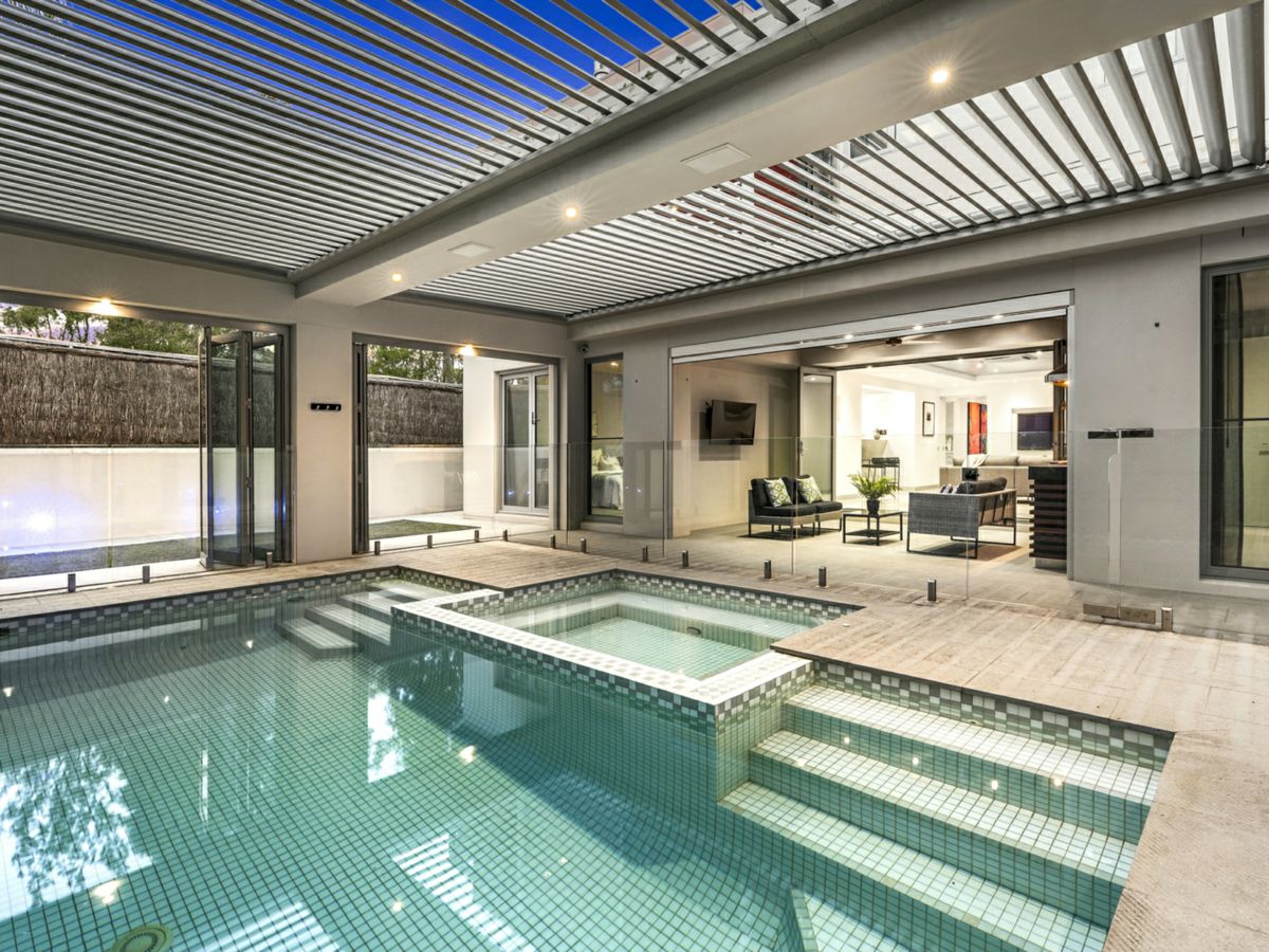 2 Heritage Drive, Hamlyn Heights - image 1