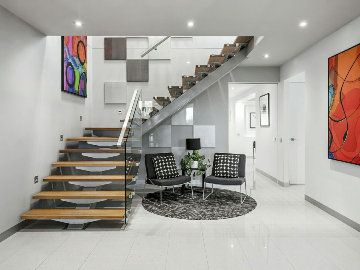 2 Heritage Drive, Hamlyn Heights - image 3