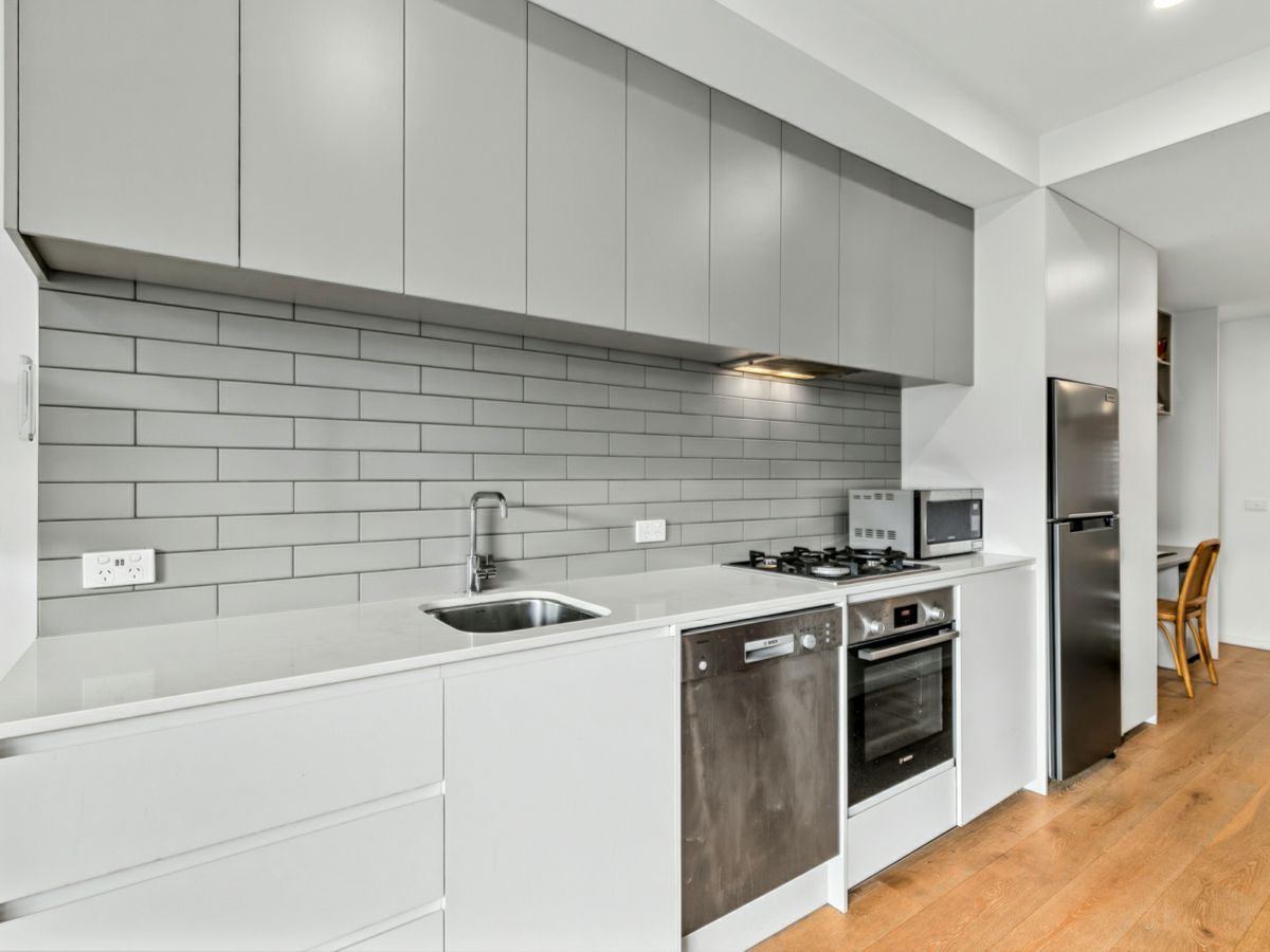 116/146 Bellerine Street, Geelong - image 3