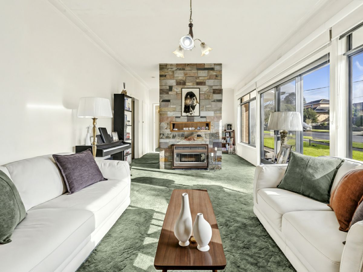 14 Glyn Street, Belmont - image 2