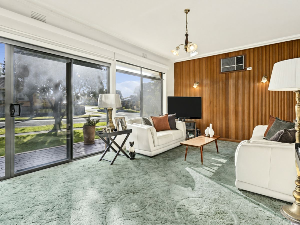 14 Glyn Street, Belmont - image 3