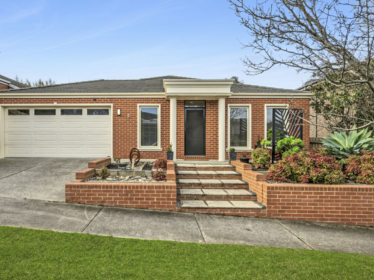 5 Madeline Drive, Wandana Heights - image 1
