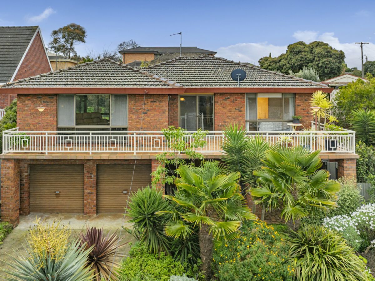 9 Duggan Court, Highton - image 1