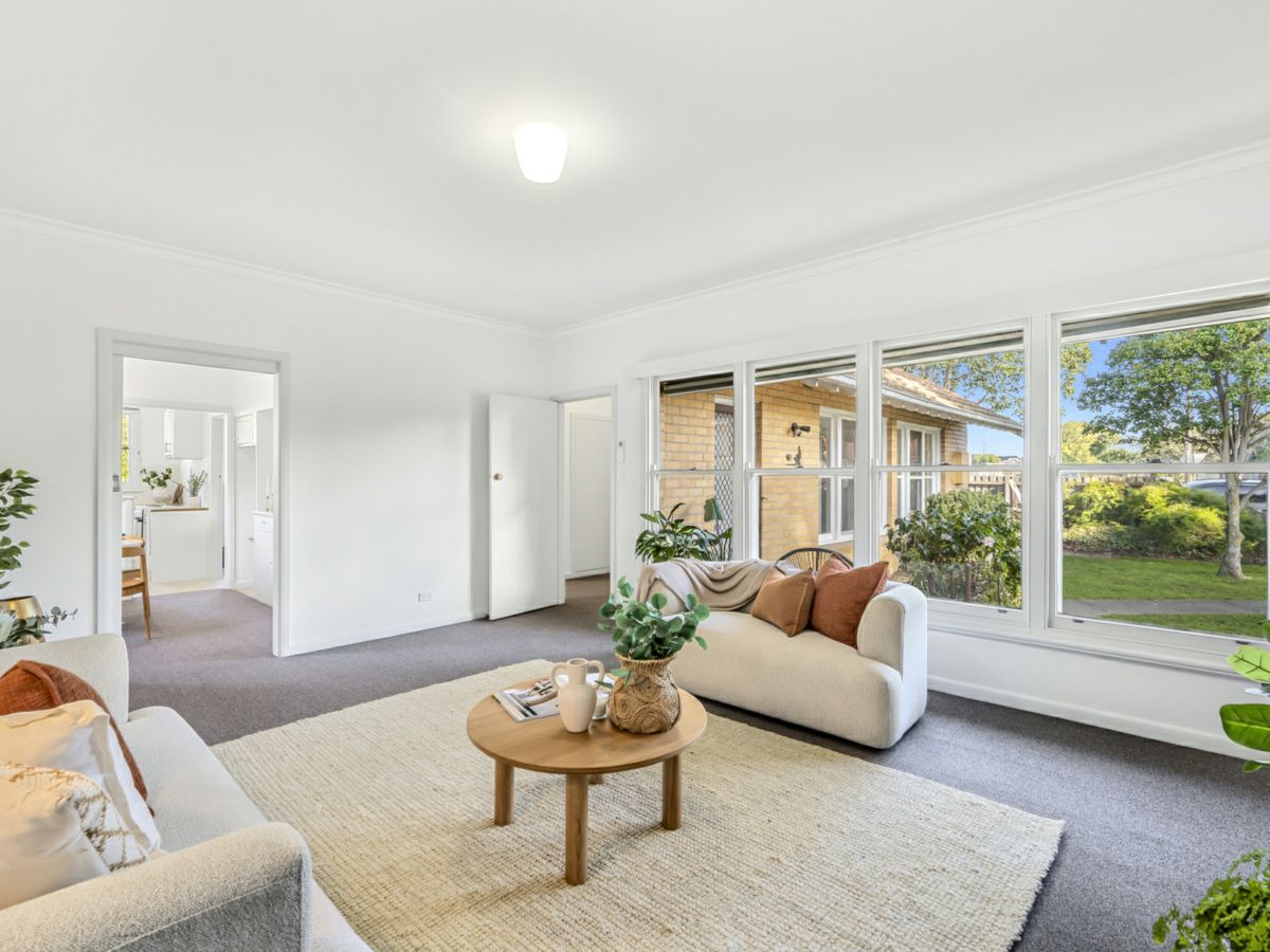 1 Purrumbete Avenue, Manifold Heights - image 3
