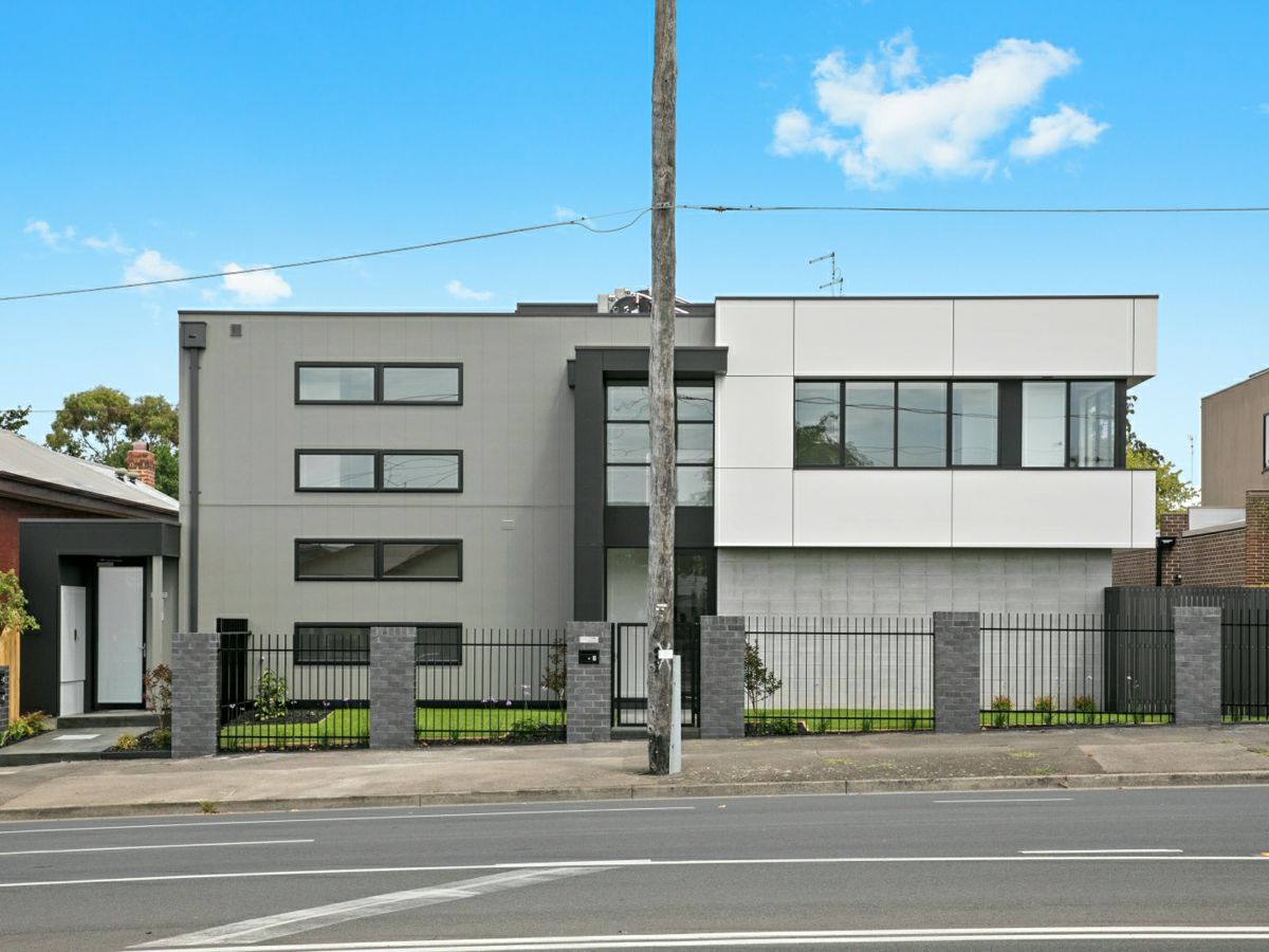 6/340 Moorabool Street, Geelong - image 1