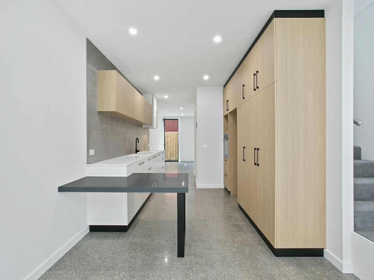 6/340 Moorabool Street, Geelong - image 2