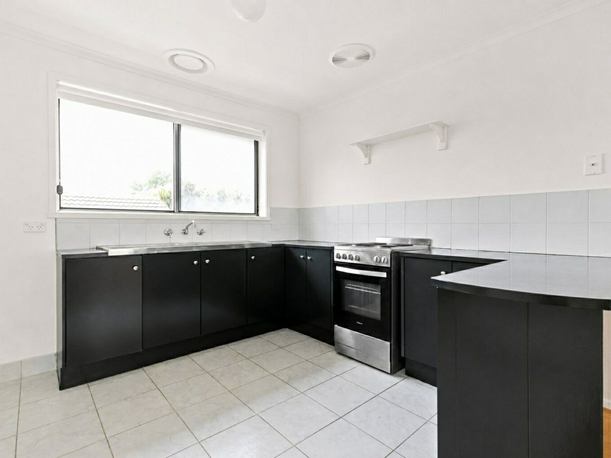 12/35 Rix Street, Herne Hill - image 3