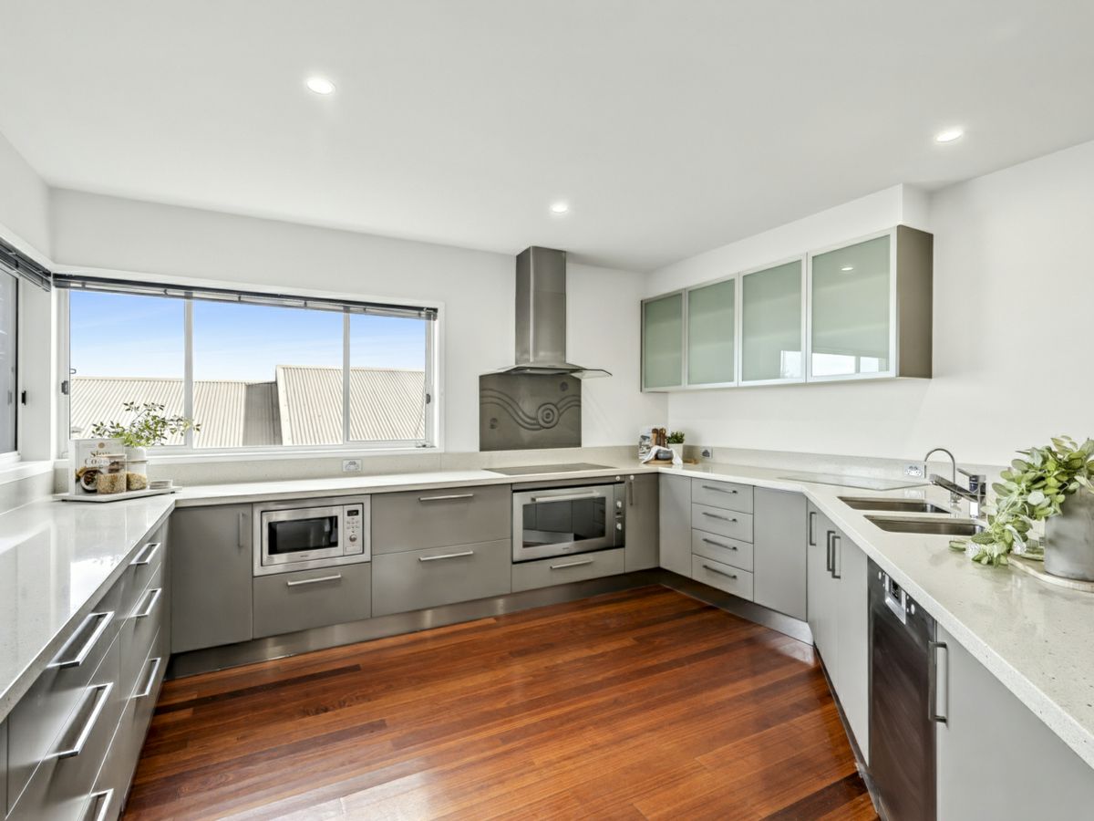 17 St Catherines Drive, Highton - image 3