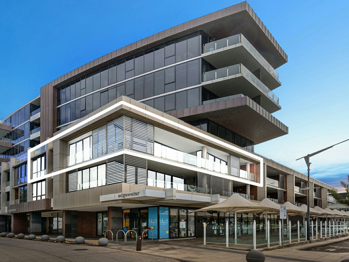 205/6 Eastern Beach Road, Geelong - image 2
