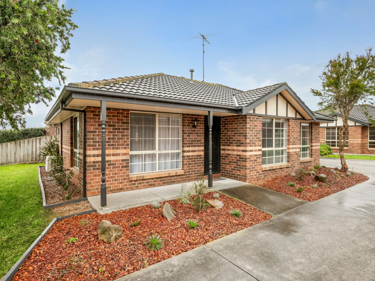 1/37 Oakwood Crescent, Waurn Ponds - image 1