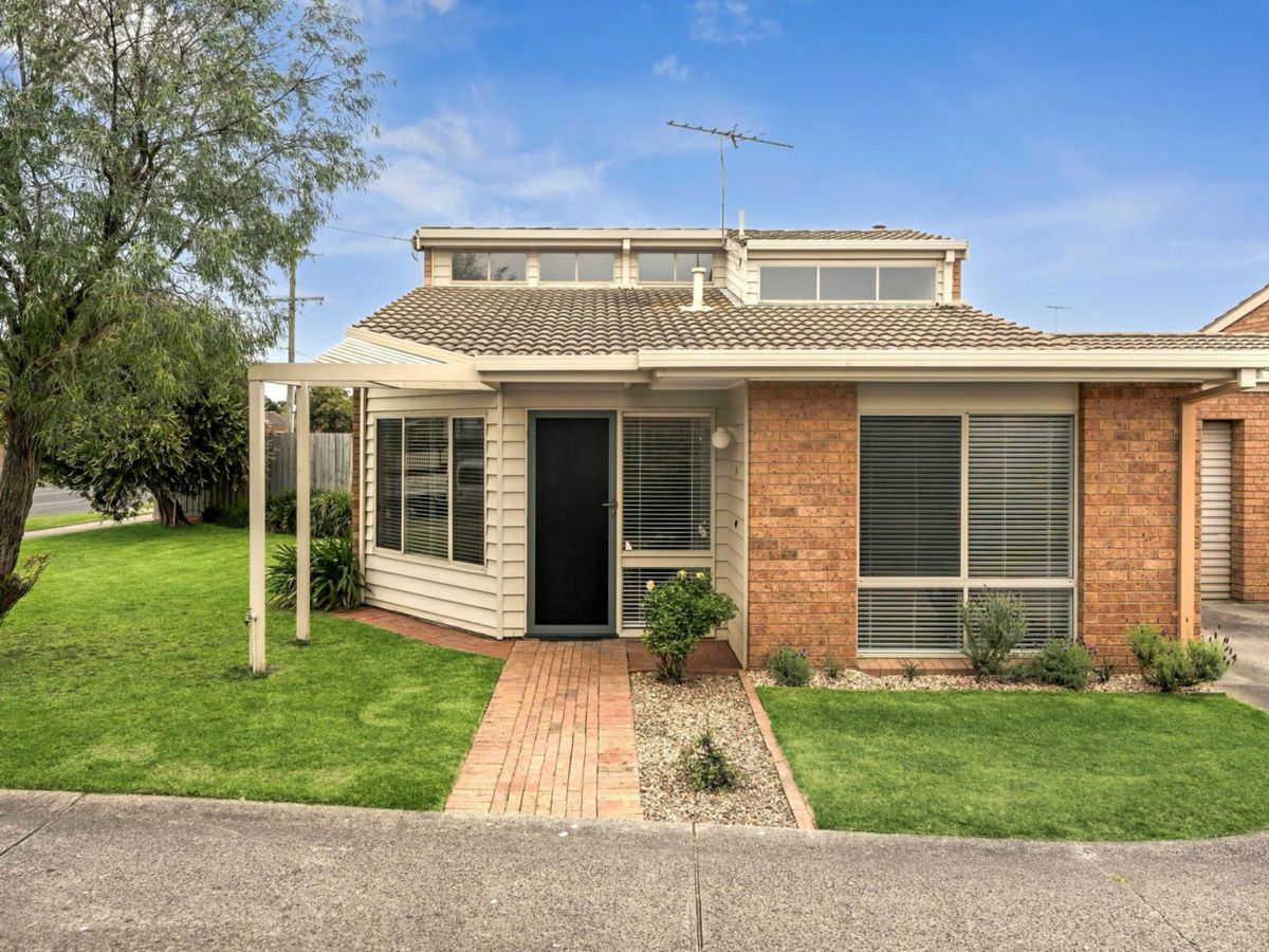 1/145 South Valley Road, Highton - image 1