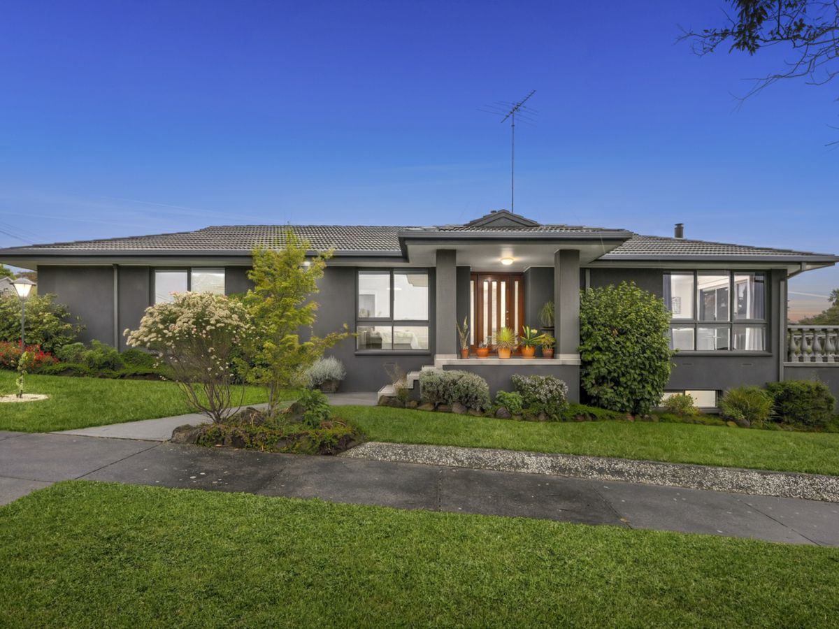 68 Newton Avenue, Bell Post Hill - image 1