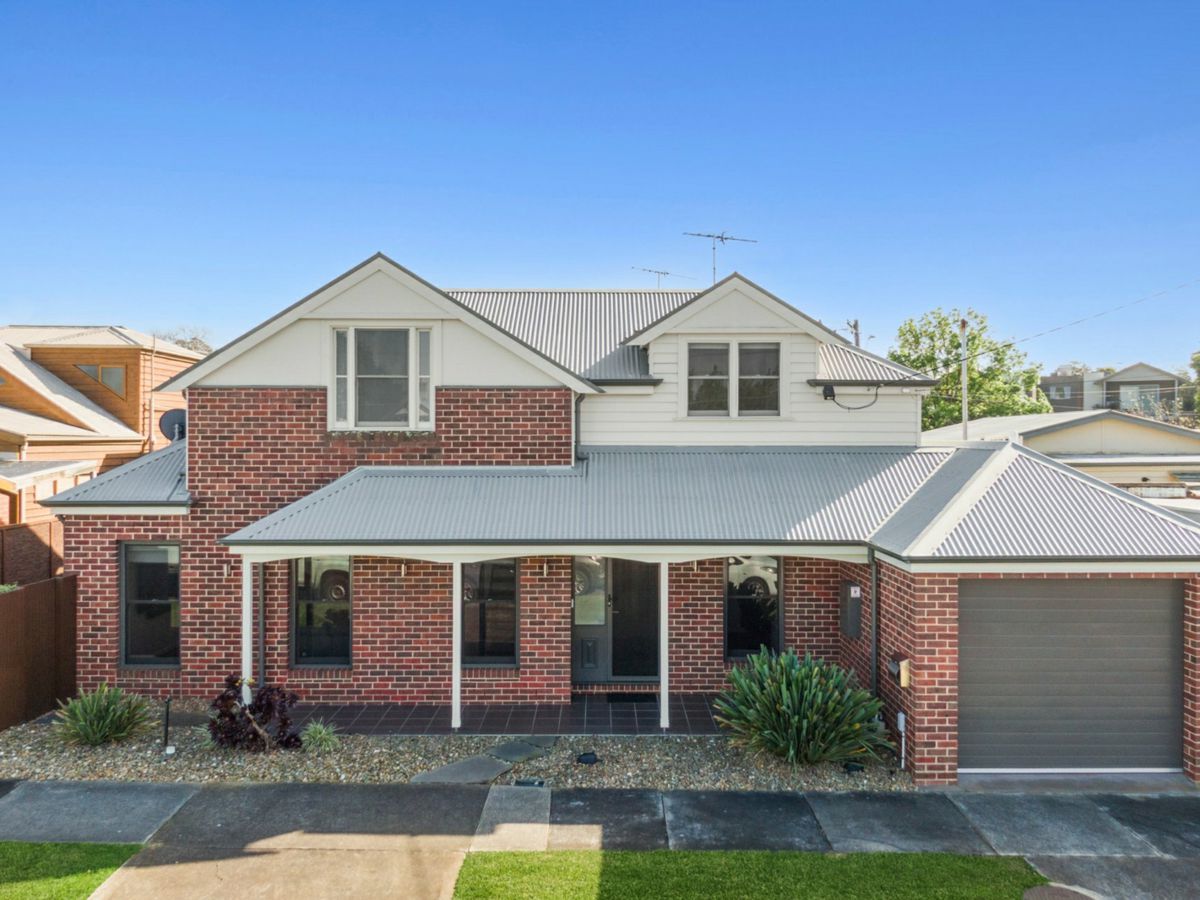 221 Myers Street, Geelong - image 1