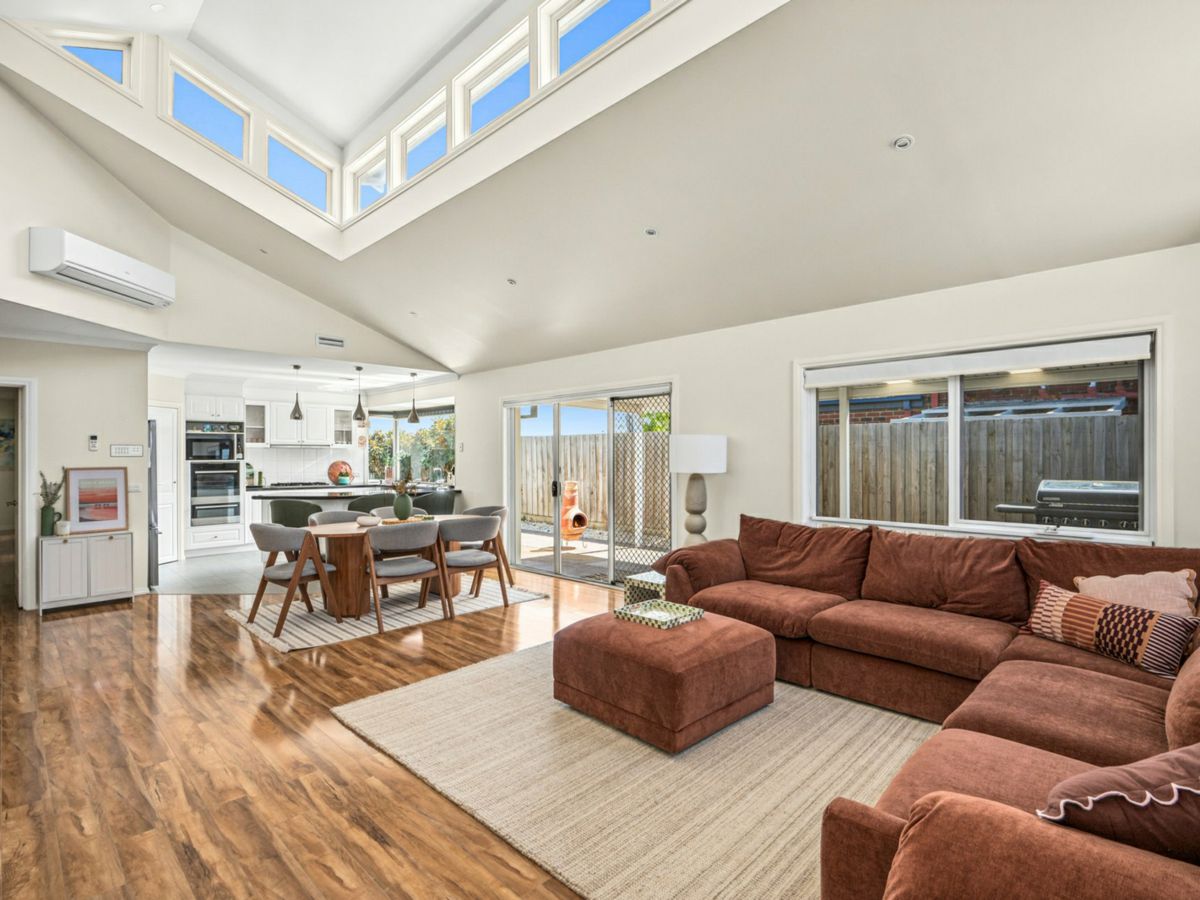 12 Ingrid Court, Herne Hill - image 2