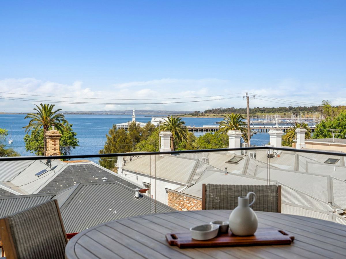 8 Adie Lane, Geelong - image 1