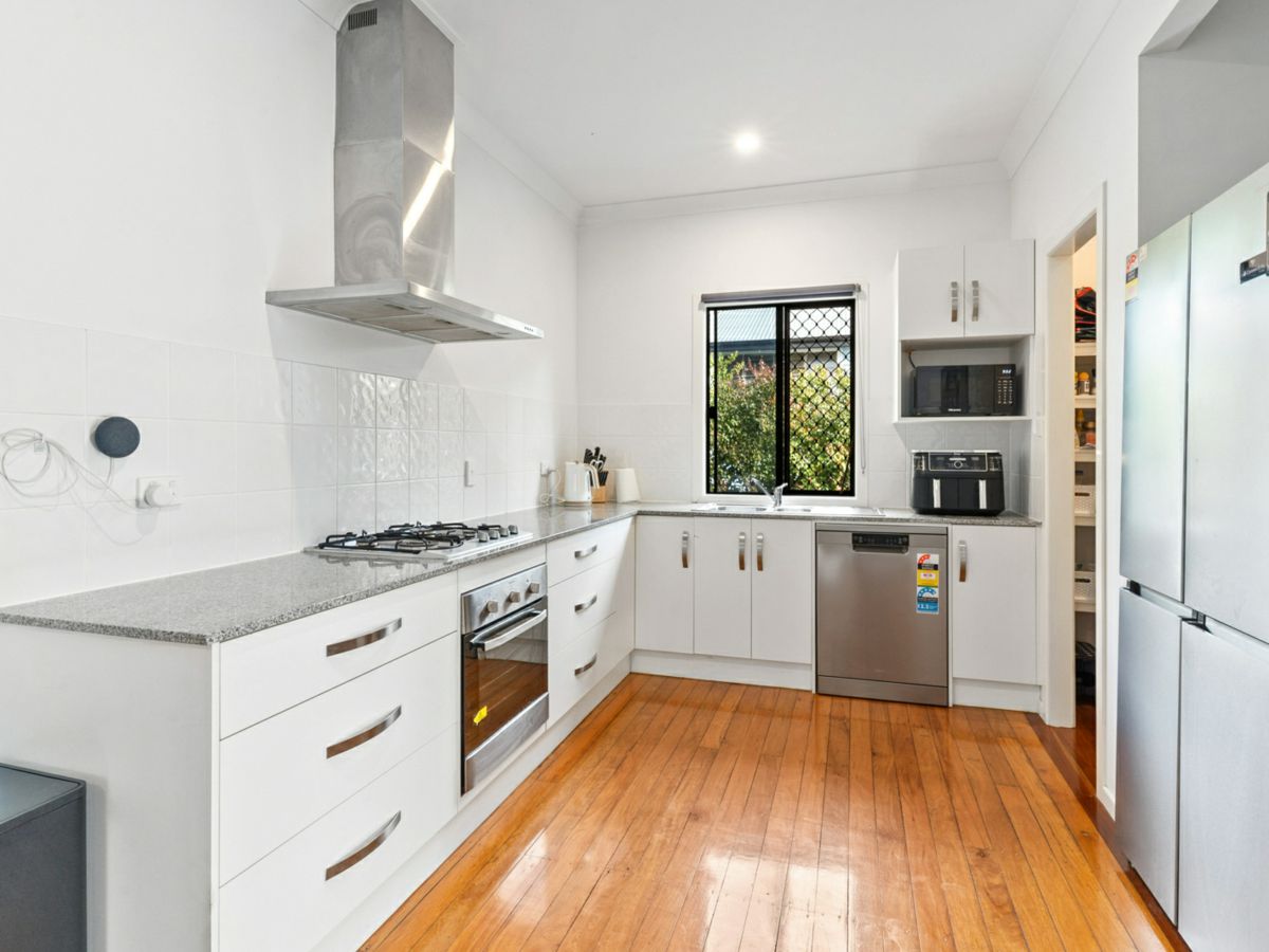 26 Livermore Street, Wandal - image 2