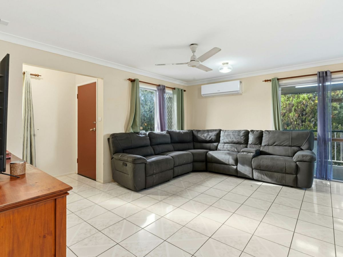 61 Scott Street, Kawana - image 3