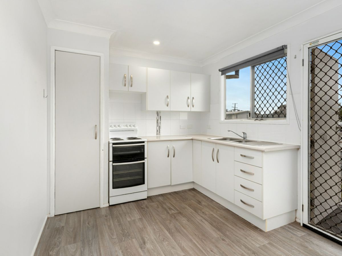 36 Cahill Street, Kawana - image 2