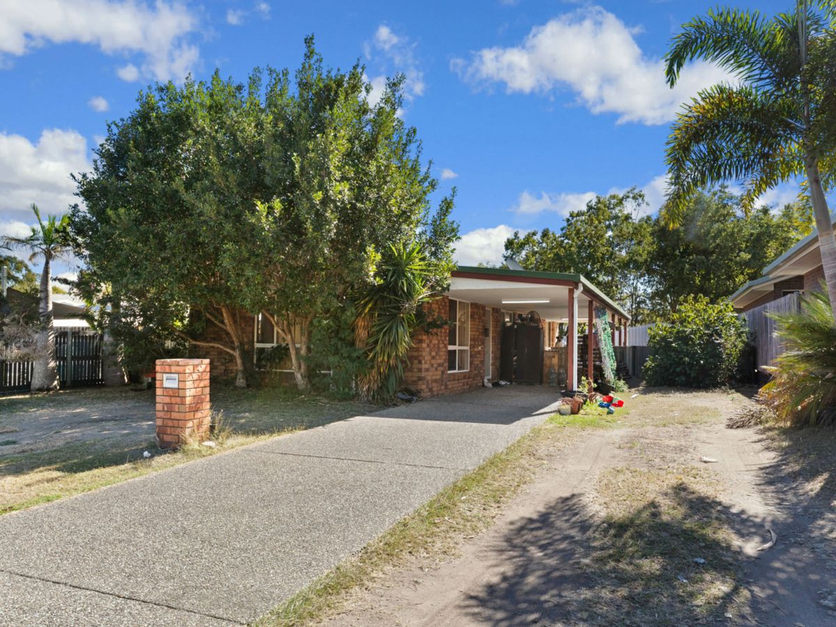 17 Protea Avenue, Norman Gardens - image 1