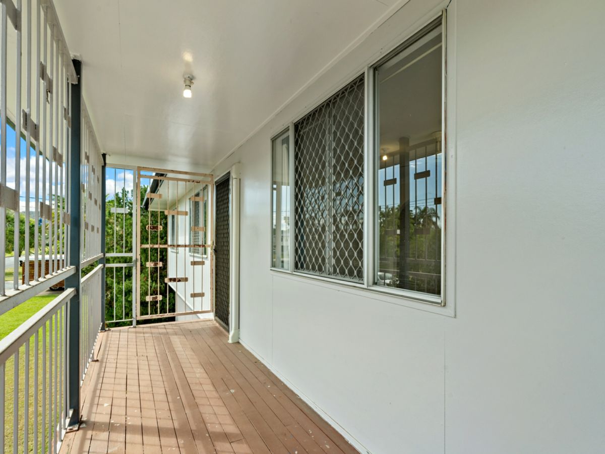 72 Buzacott Street, Park Avenue - image 2