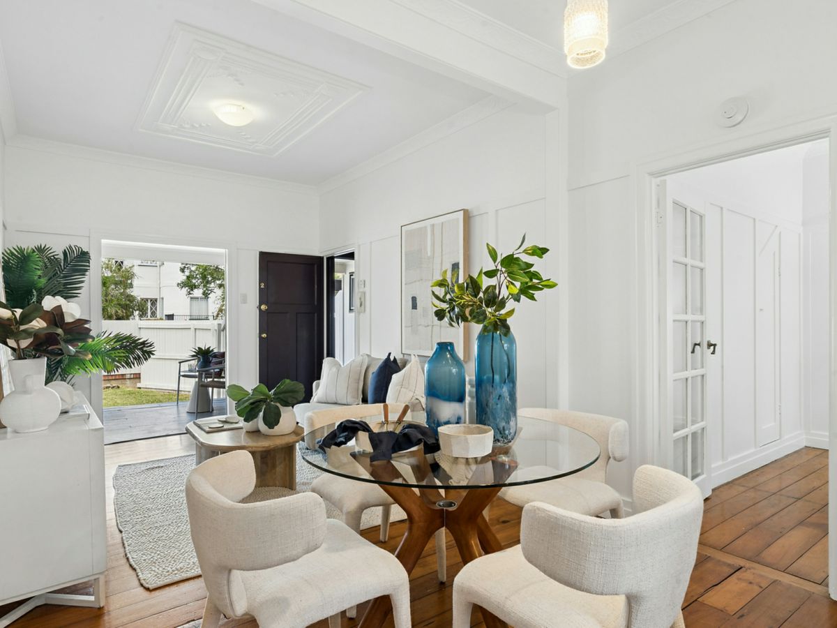 2/6 Julius Street, New Farm - image 1