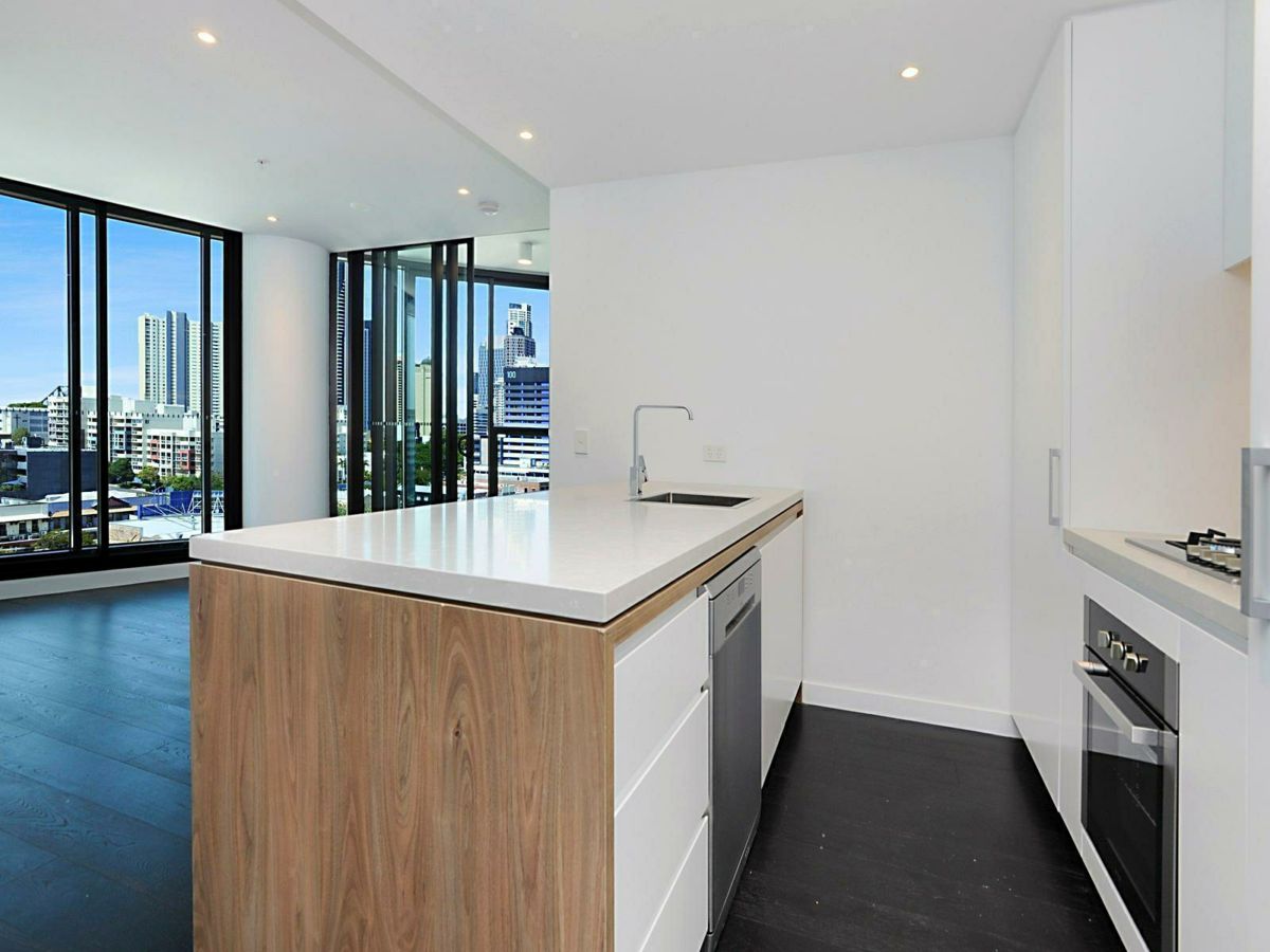 1003/167 Alfred Street, Fortitude Valley - image 3