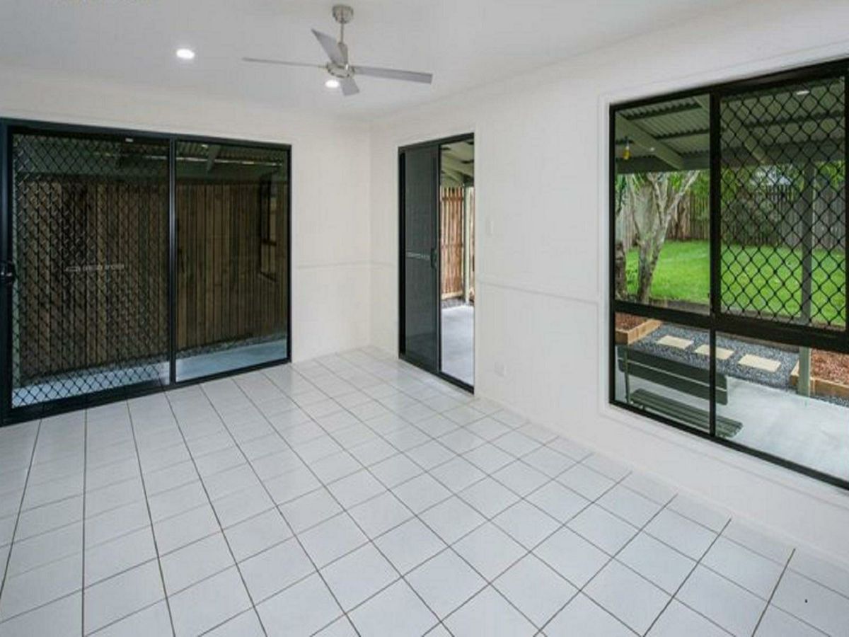 38 Beverley Street, Morningside - image 3