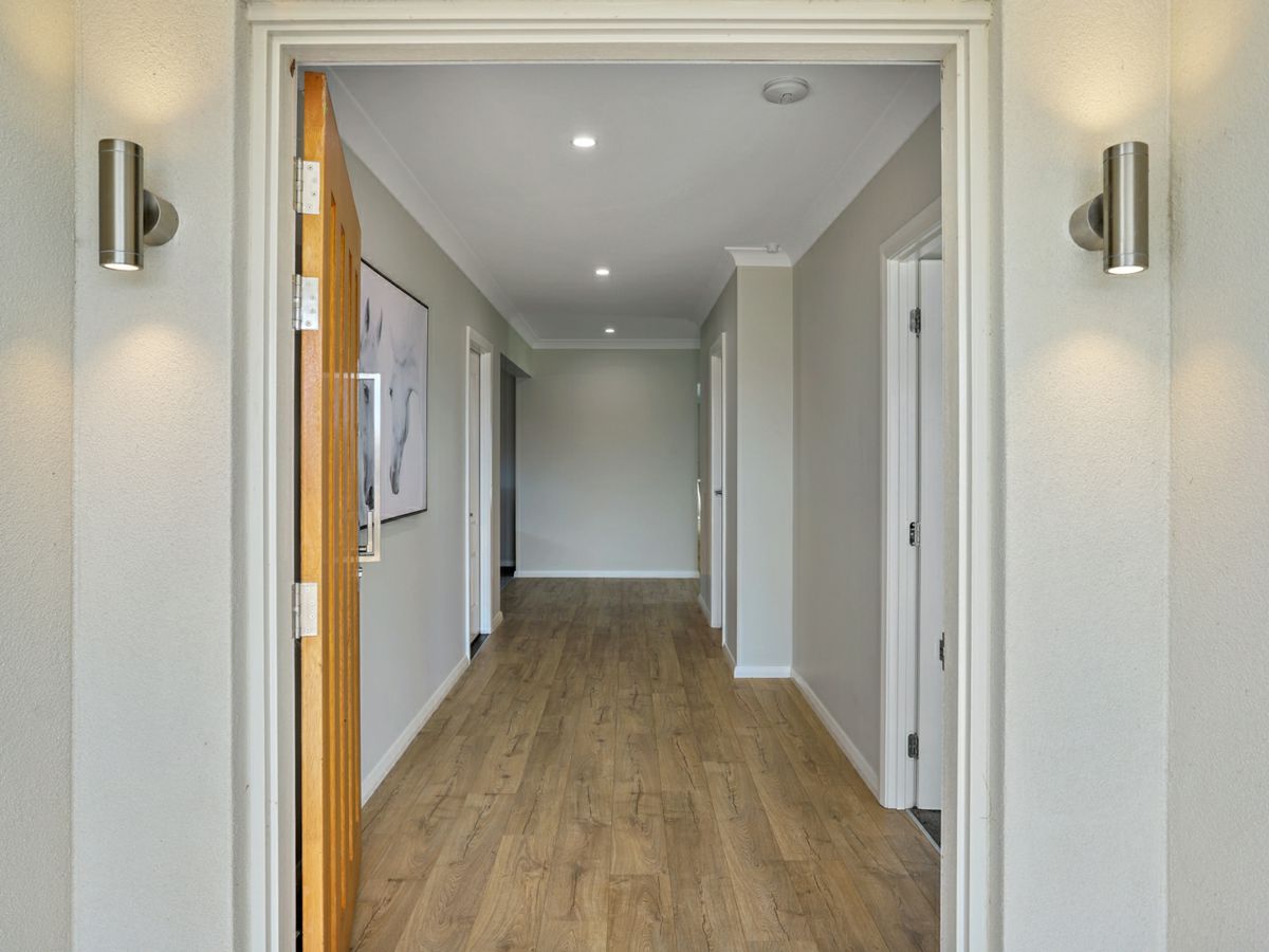 4 Lighthorse Parade, Scone - image 3