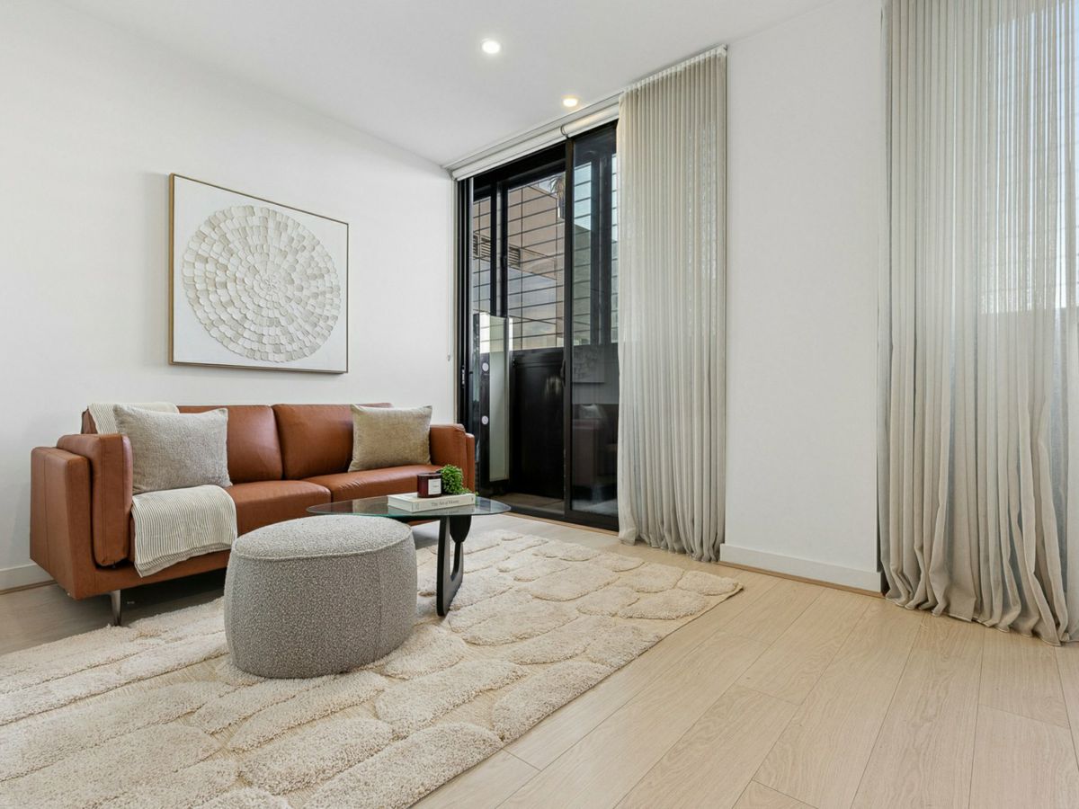 502/35 Malcolm Street, South Yarra - image 1