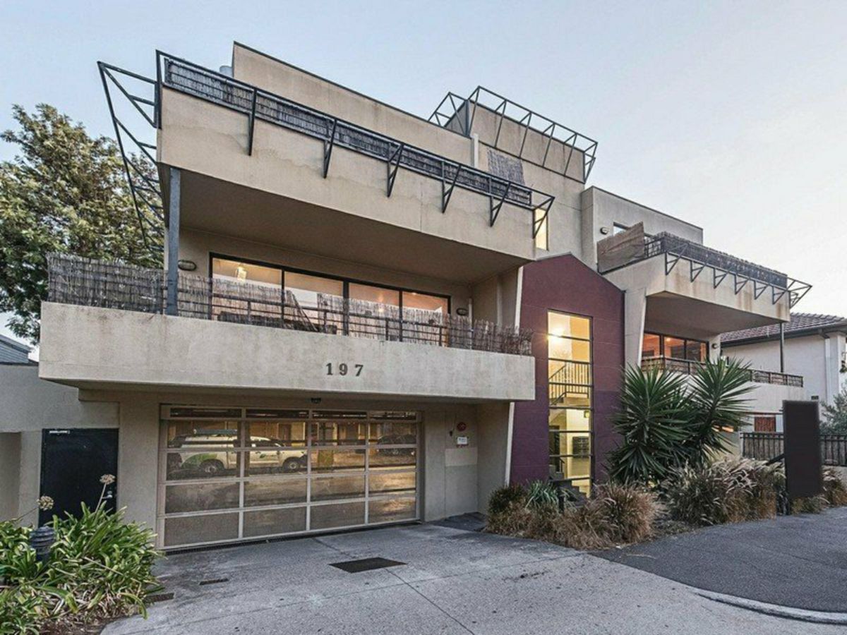 8/197 Inkerman Street, St Kilda - image 1