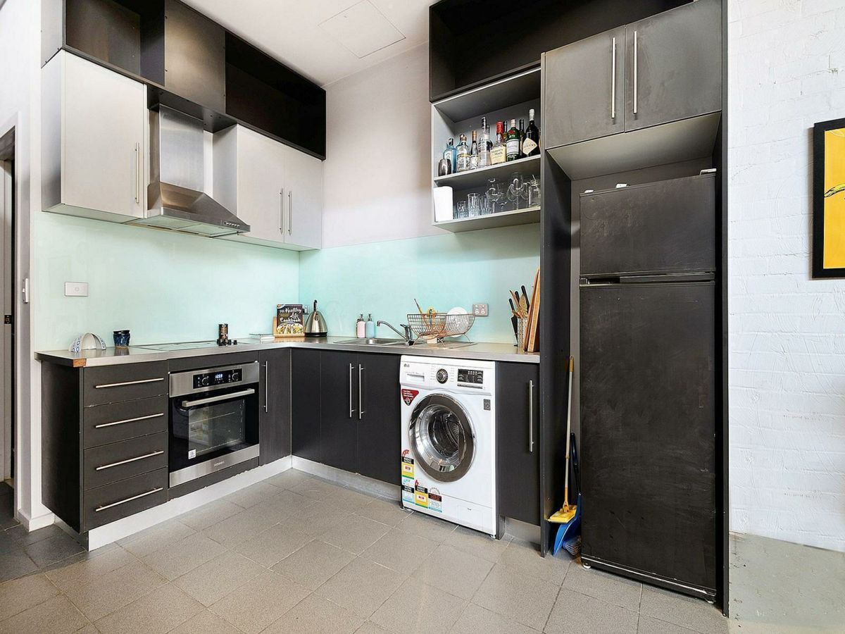 2/36 St Kilda Road, St Kilda - image 3