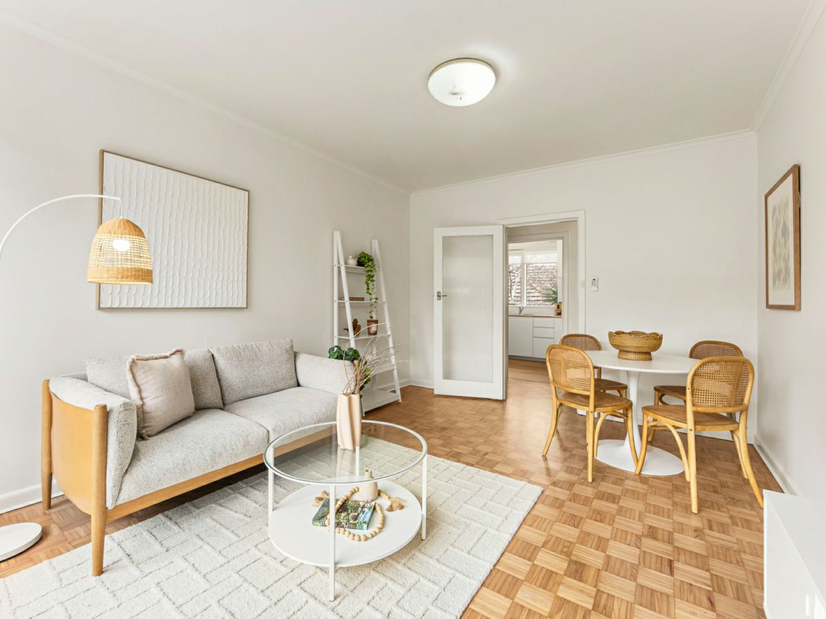 6/3 Wimbledon Avenue, Elwood - image 3