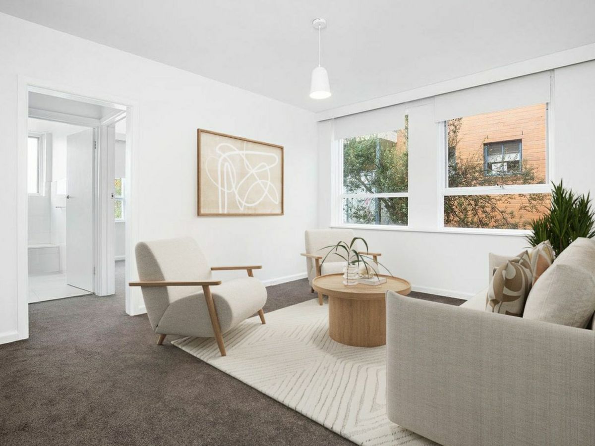 11/134 Brighton Road, Ripponlea - image 2