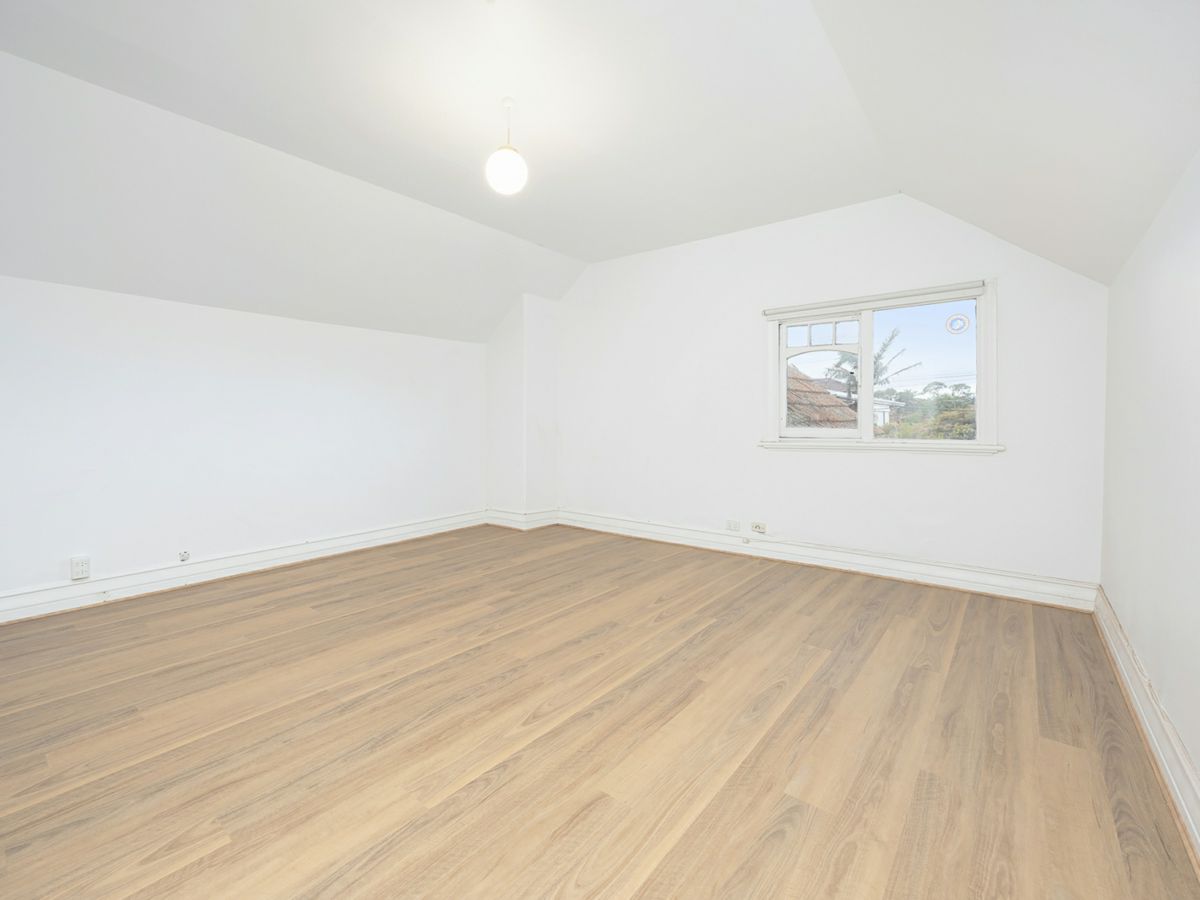3/18 Gurner Street, St Kilda - image 3